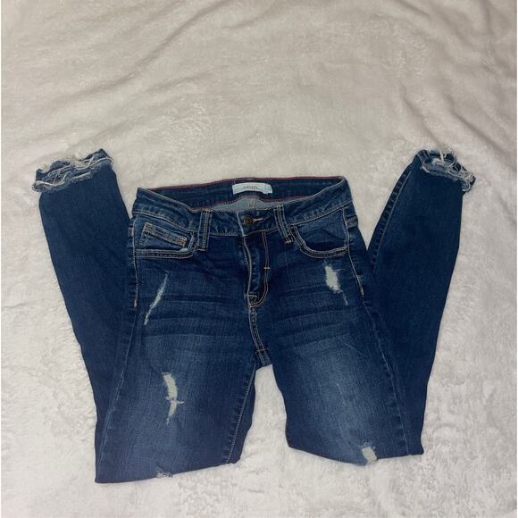 Cello tattered distressed jeans. Size 3 - Picture 2 of 5